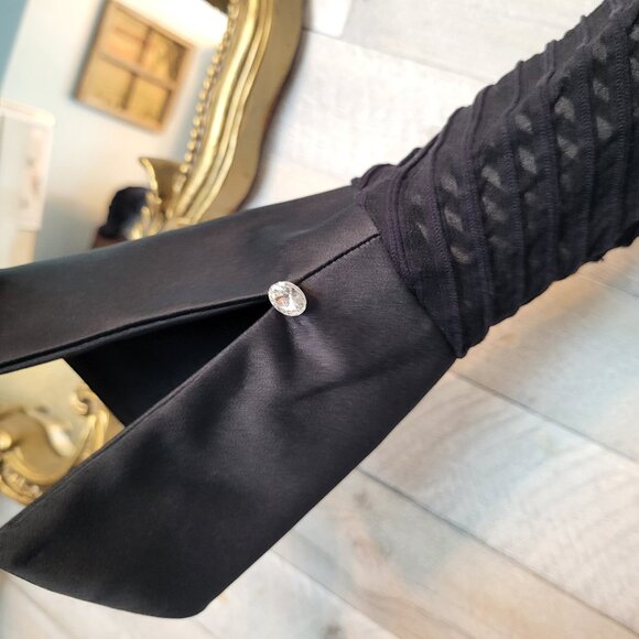 JS Collections vintage women plus sz 16 black mesh striped button up top. - Picture 4 of 5